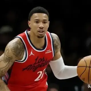 Clippers Role Players Step Up Zubac Leads